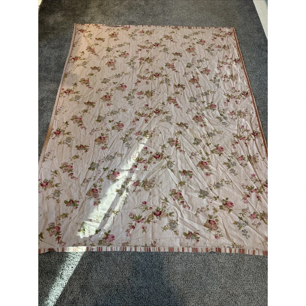 Beige Rose Floral Reversible Tablecloth 60x80 Country Cottage Farmhouse